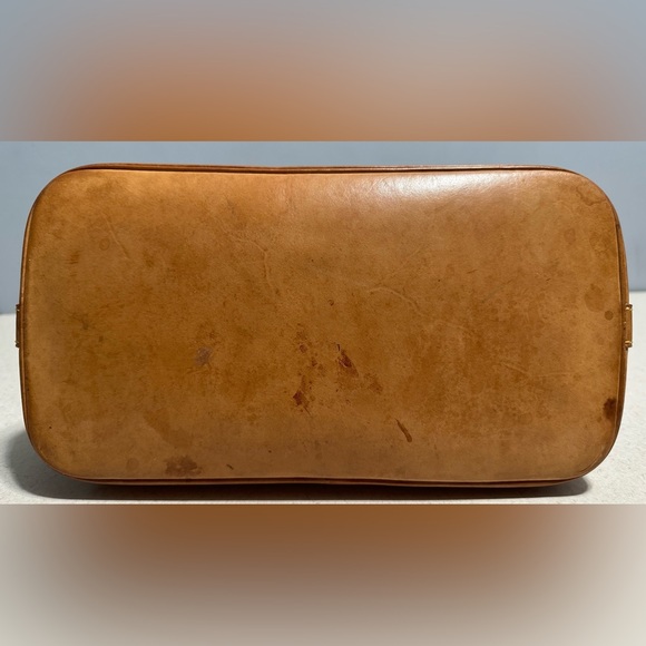 Louis Vuitton Alma PM Monogram Canvas Leather - Picture 7 of 14